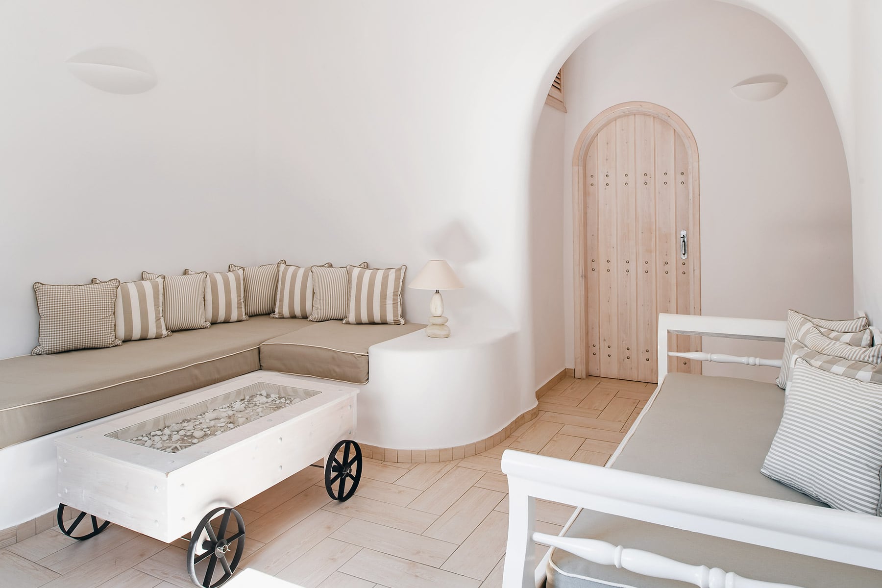 evgenia suites superior suites3